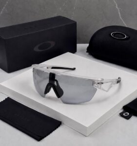 SPHAERA Sports Edition (Trans-Silver) UV-400 Protection