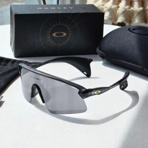 STUNT DEVIL Sports Edition (Black-Silver) UV-400 Protection